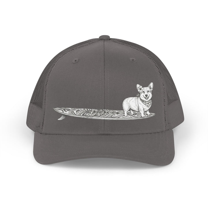 Gray trucker hat with vintage Corgi in hibiscus bandana and hibiscus ear flower on a tiki surfboard — The Swell Dogs